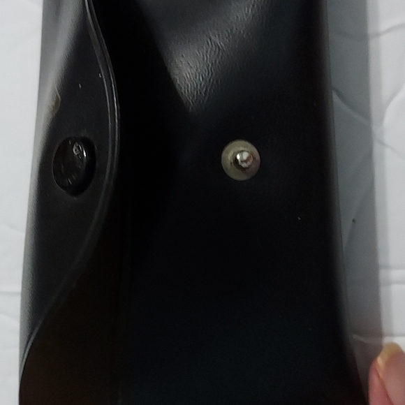 Vintage Ray-Ban Sunglass Case Only. Pre-Owned,Made in USA Brown w/Gold Lettering - Picture 4 of 5